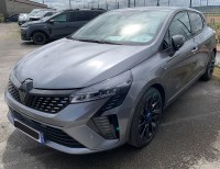 CLIO 5 3-4 AVG SANS IMMAT.JPG